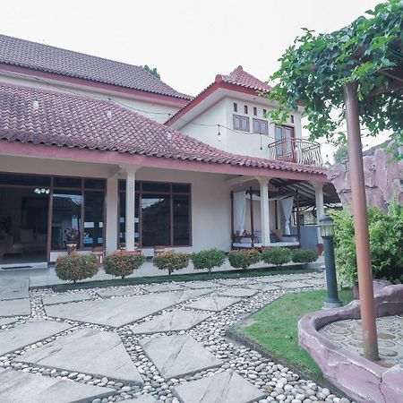 Marry Ind Gunung Kawi Guest House Malang Bumirejo المظهر الخارجي الصورة